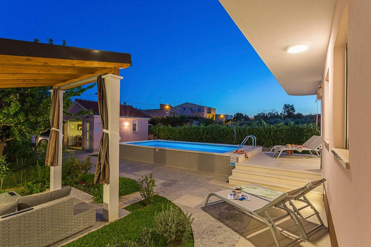 Villa Sweet Home Marija With Heated Pool Split Zewnętrze zdjęcie